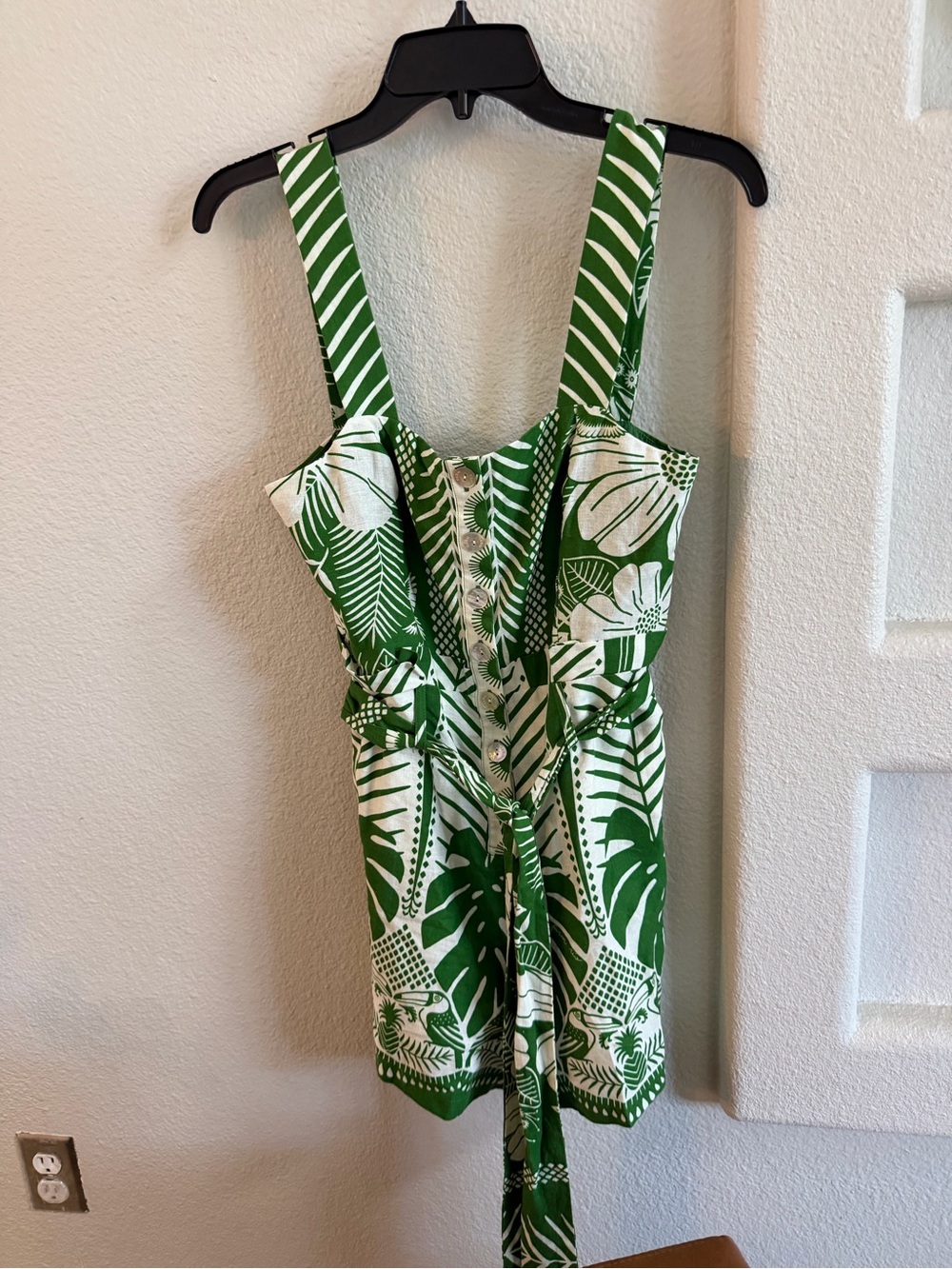 FARM Rio Green & White Tropical-Print Button-Front Jumpsuit - Picture 2 of 6